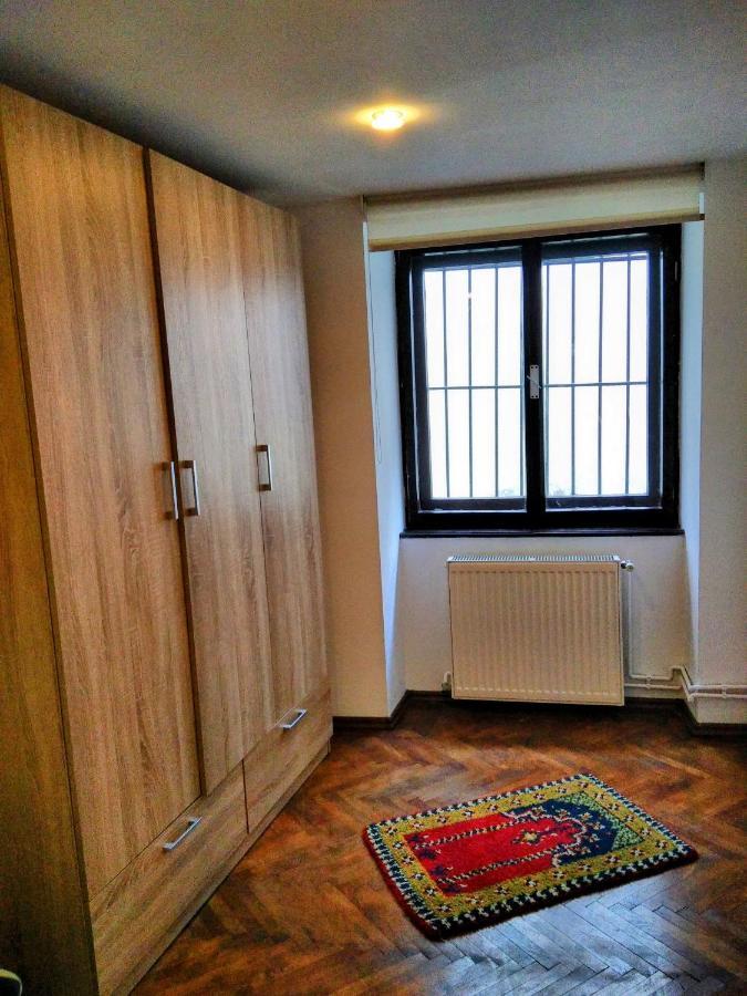 Historic Center Apartment Braşov Esterno foto