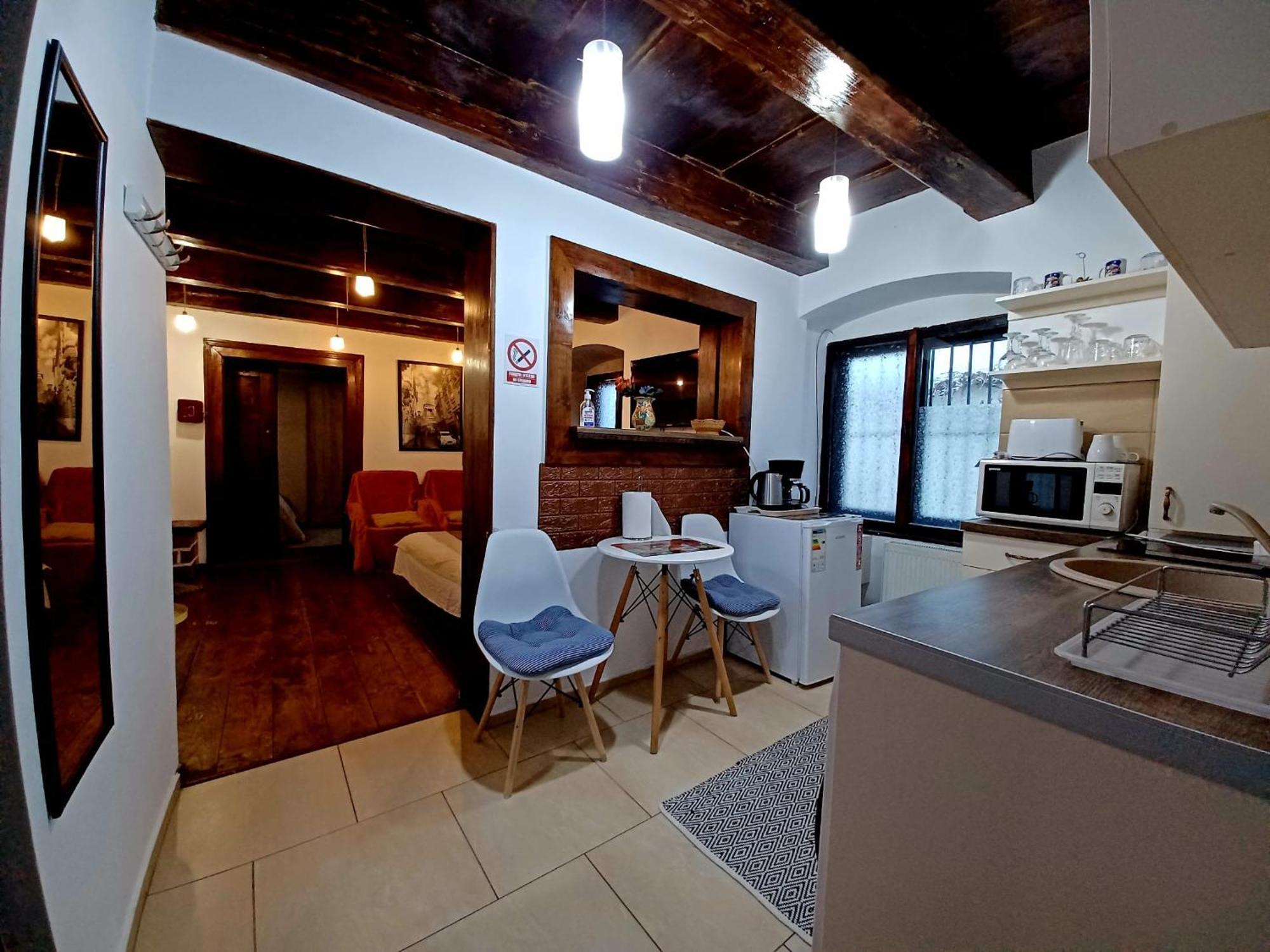 Historic Center Apartment Braşov Esterno foto